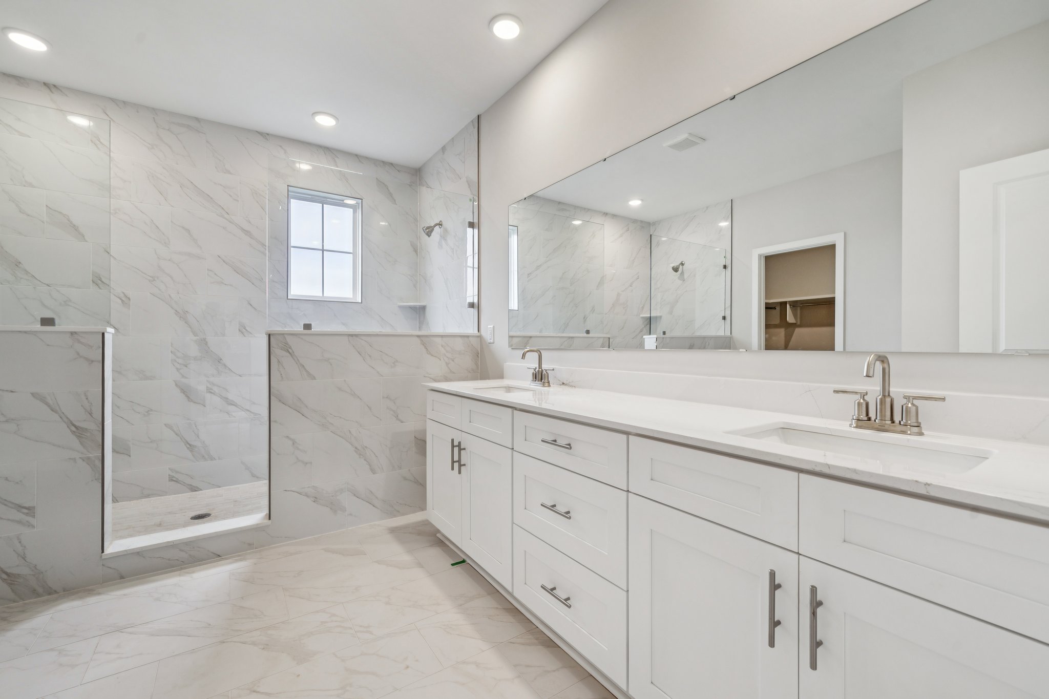 Daffodil Primary Bath at Wynswept in Maiden, NC